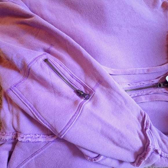 "Hold" We the Free By Your Side Lined Hoodie BubbleTea Small NWT $148 - Picture 9 of 9